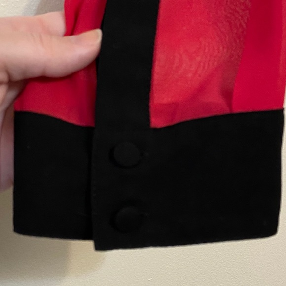 Torrid fuchsia colorblock draped back blouse, 1X - Picture 6 of 8